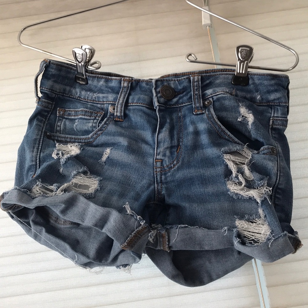 AMERICAN EAGLE DENIM SHORTS